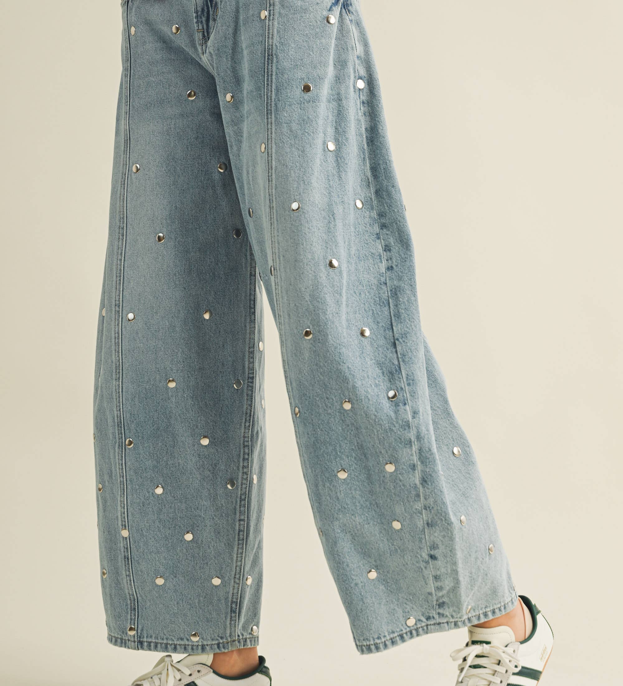 STUDDED BARREL DENIM PANTS