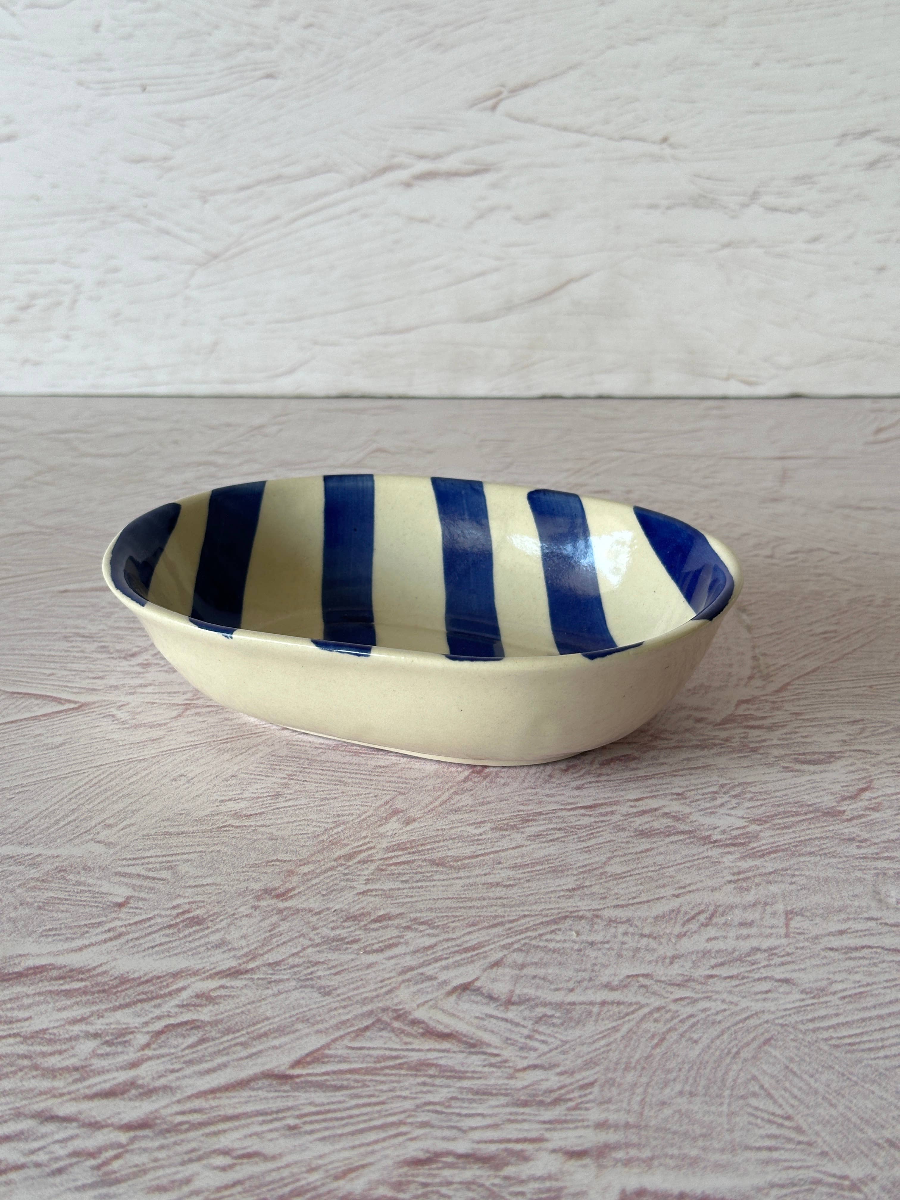 Ceramic stripe  Bowl, Blue 7x5x2 Inches