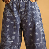 PAISLEY PRINT WASHED JEANS