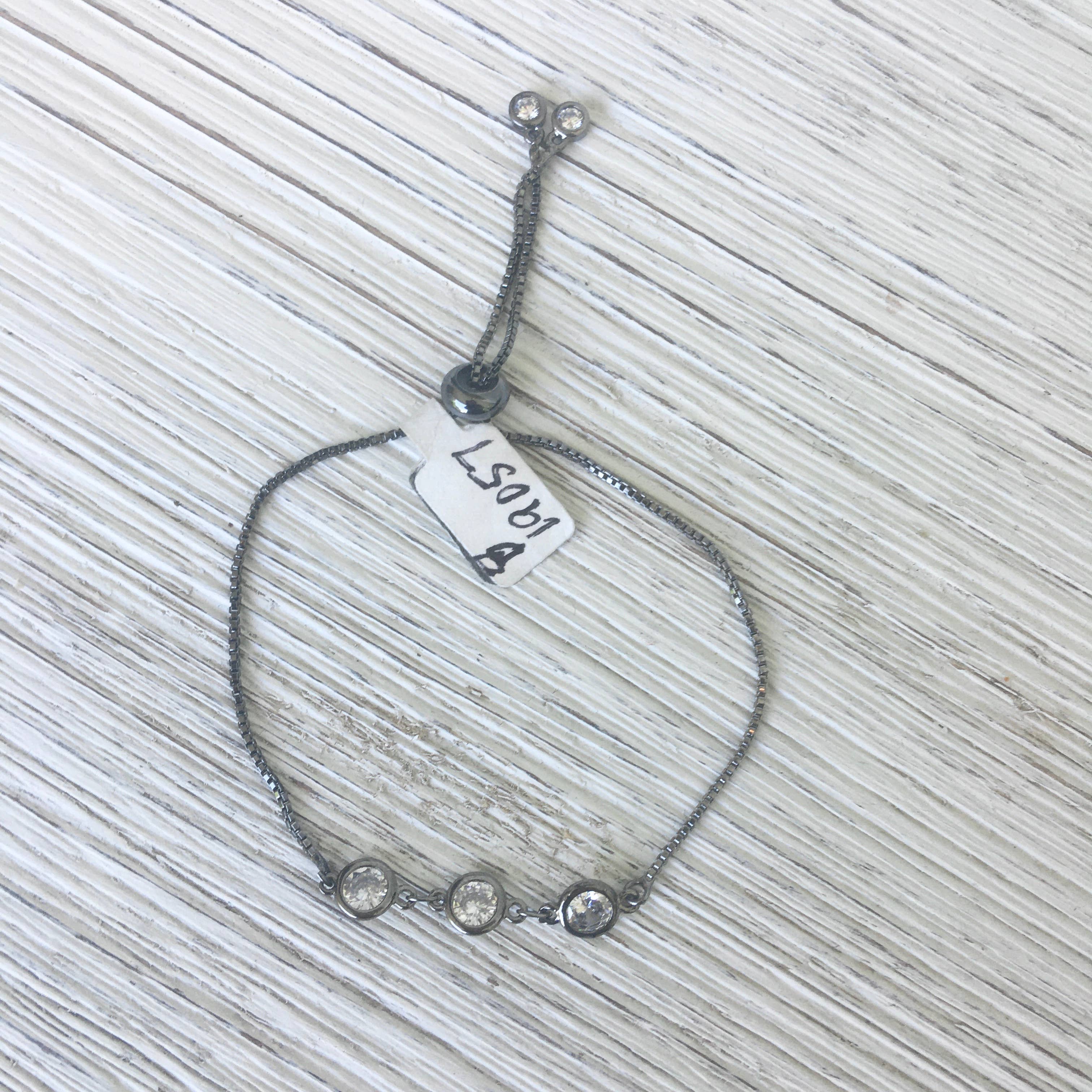 Slider Bracelet B19057