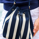 ISLA BUCKET BAG