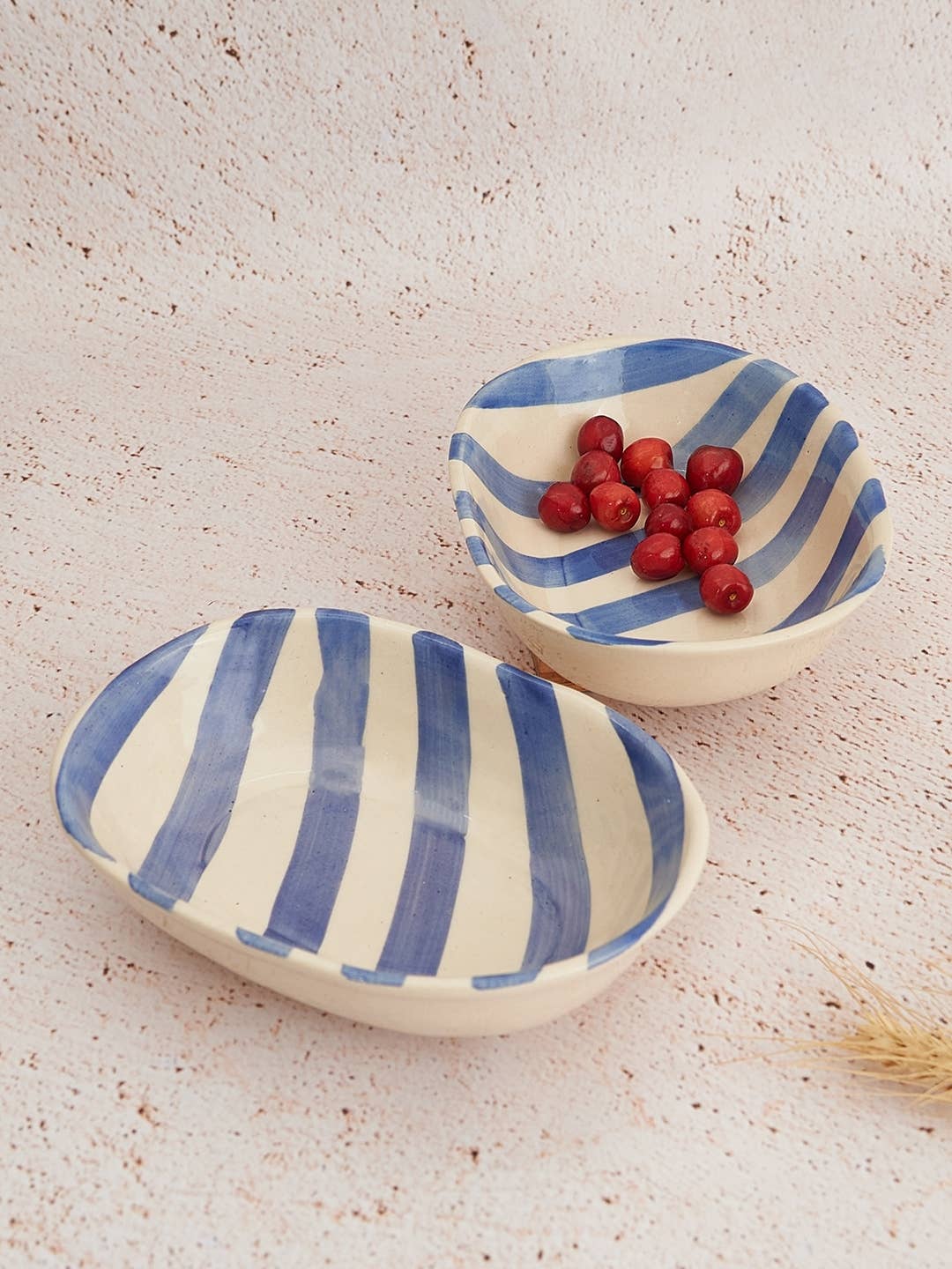 Ceramic stripe  Bowl, Blue 7x5x2 Inches