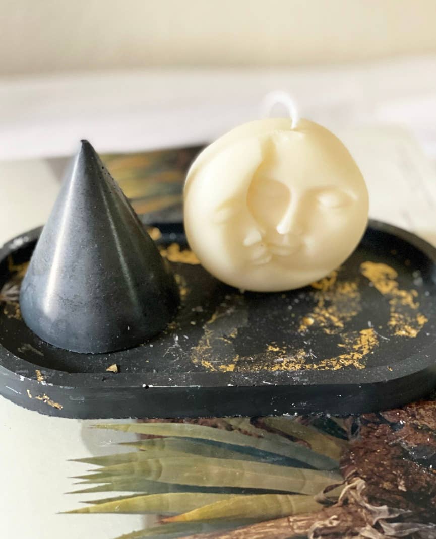 The Moonchild Candle