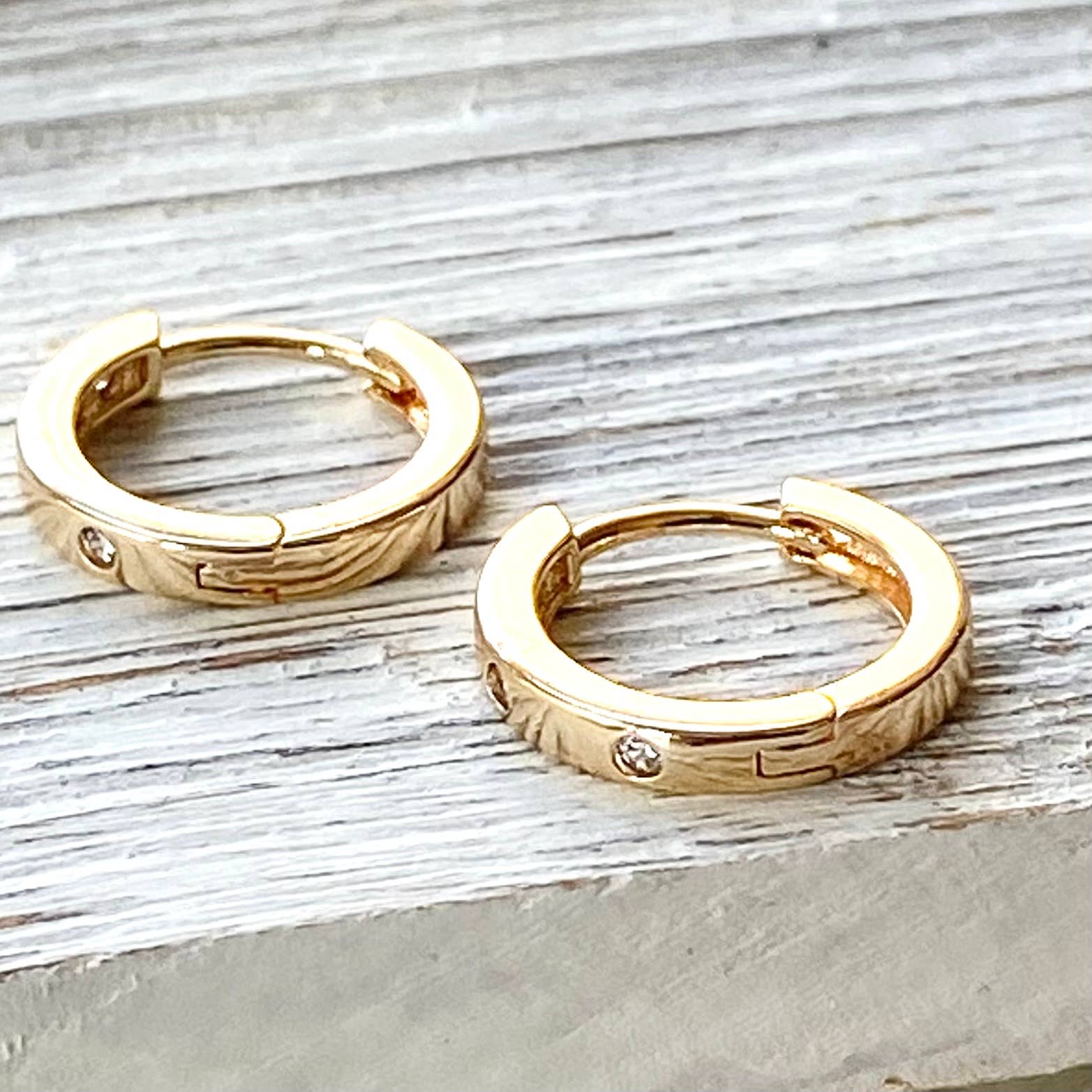 Huggie hoop earrings minimalist, simple jewelry