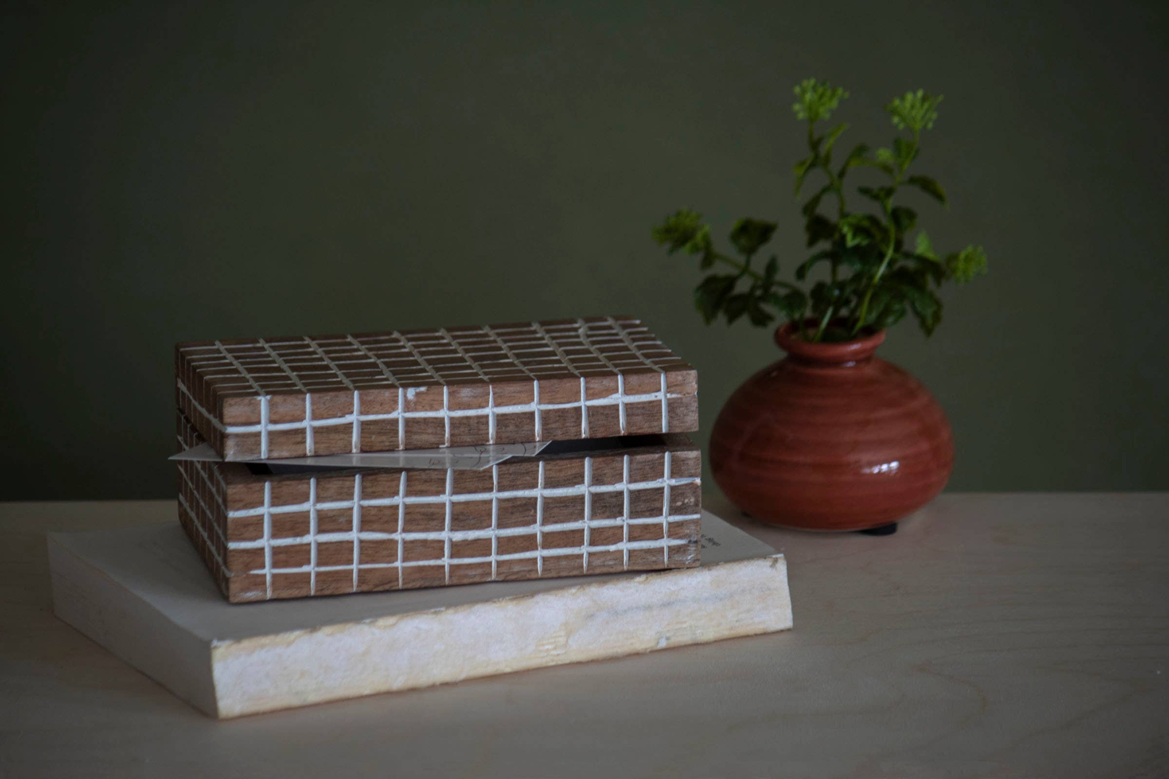 Fritz Hand Carved Plaid 6x4 Lidded Deco Wood Storage Box
