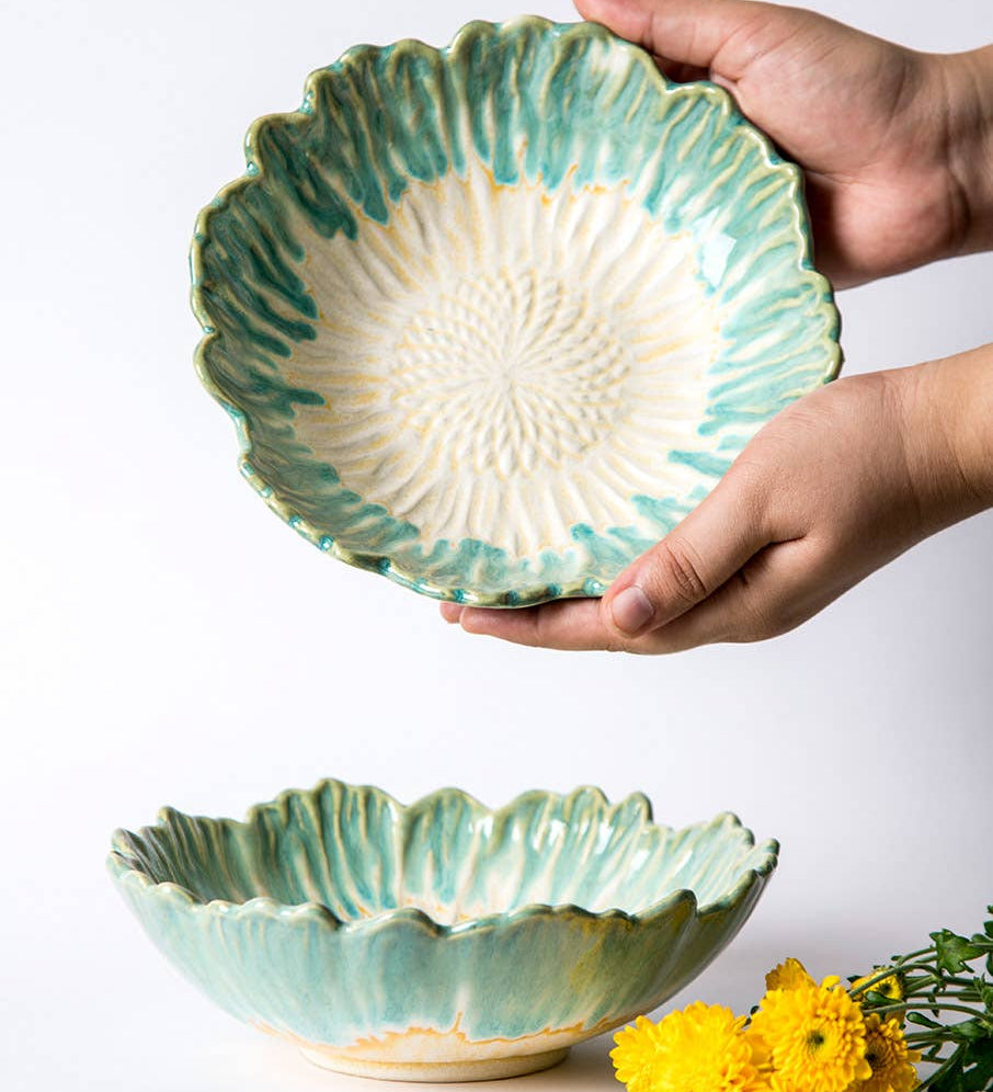 Daisy Bowl, 7.5 x 2.5 Inches